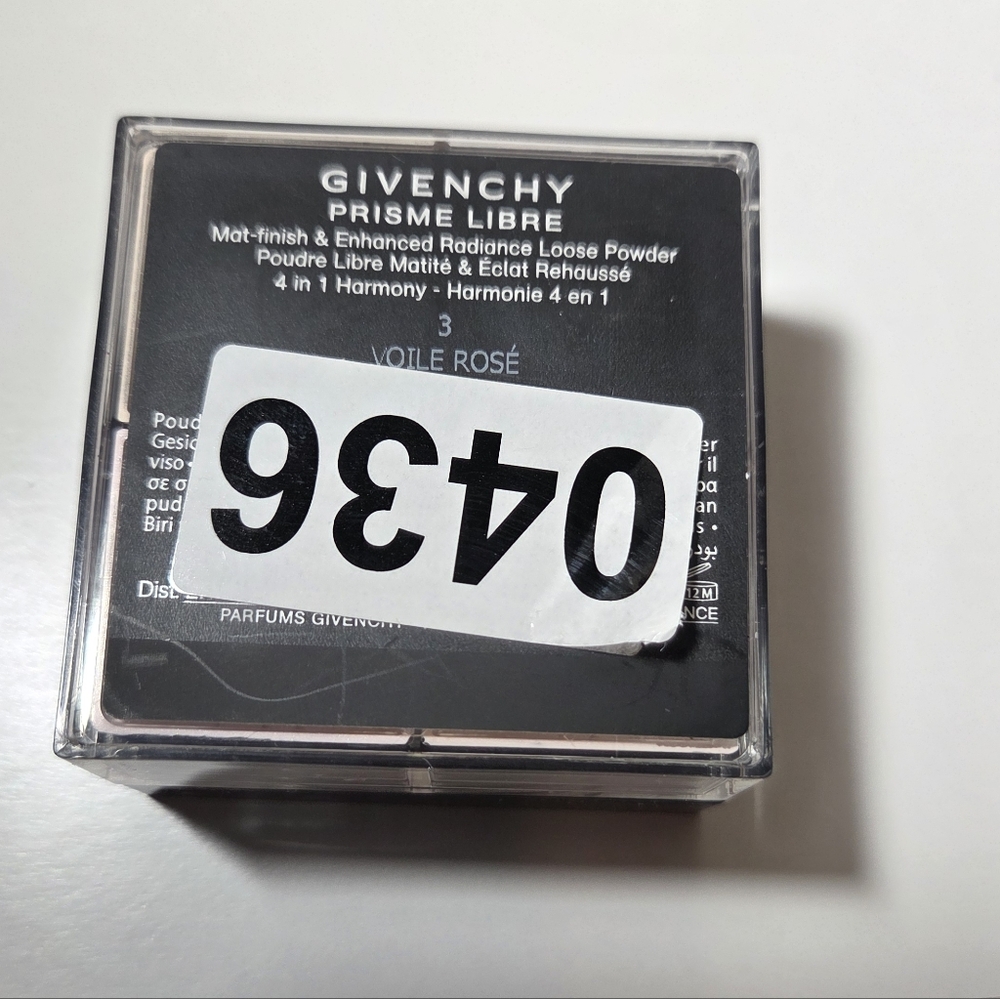 Givenchy Prisme Libre Loose Powder - Pink and Peach - Picture 5 of 5